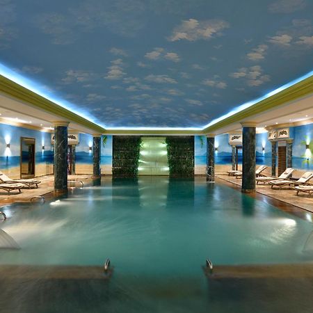 スイス ダイヤモンド ホテル プリシュティナ エクステリア 写真 The spa at the hotel
