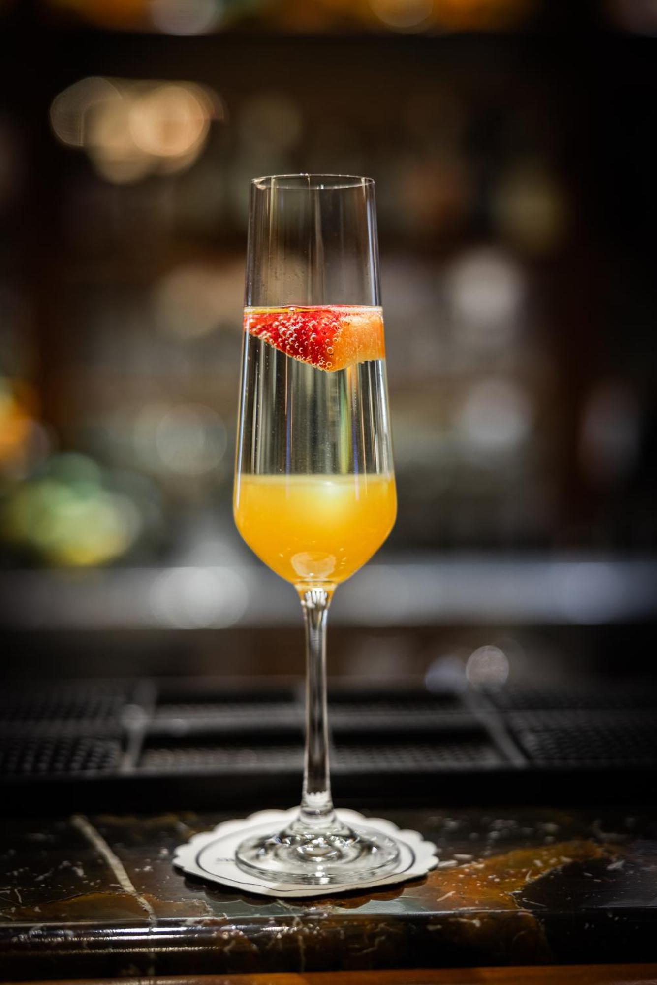 スイス ダイヤモンド ホテル プリシュティナ エクステリア 写真 Bellini